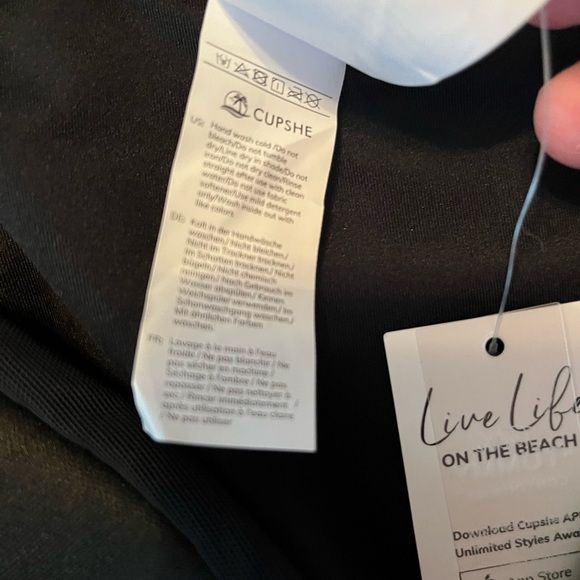 Cupshe Black Halter One Piece Swimsuit with Ruching - Picture 11 of 13